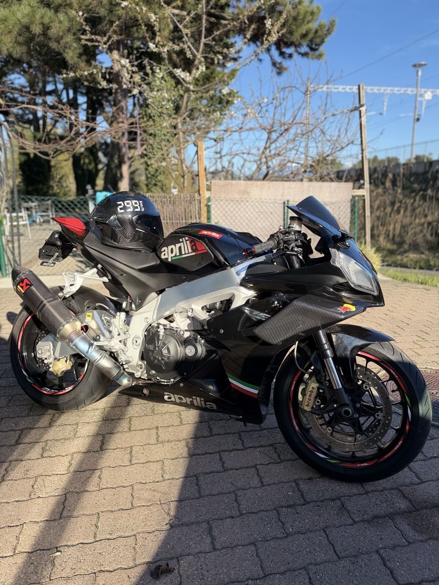 Aprilia Strada: Aprilia RSV4 1000 2012 – Usato da Etoy venduto da Sdx1312 1