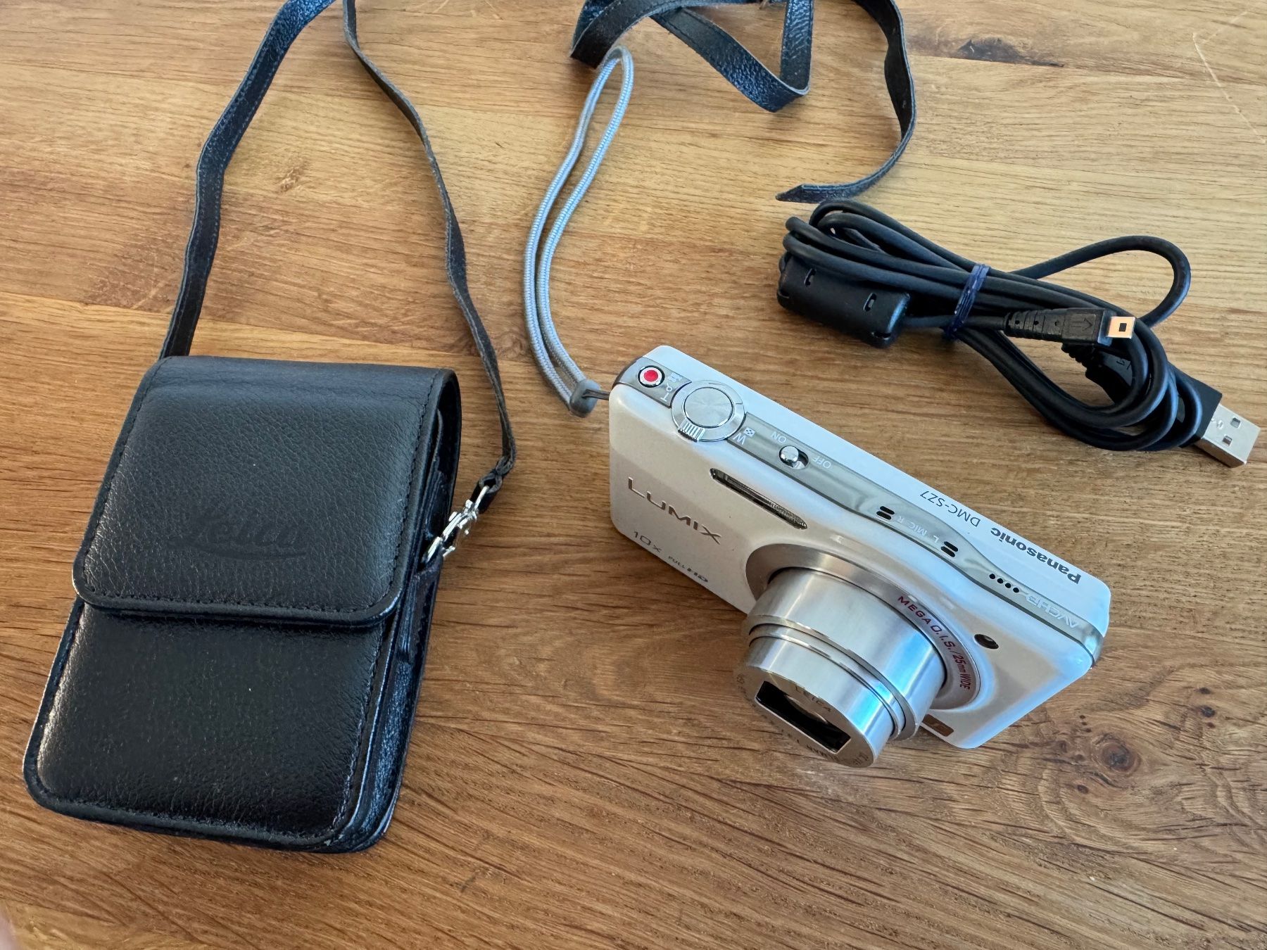 Panasonic Fotocamera: Panasonic DMC-SZ7 Digitalkamera – Nuovo (secondo la descrizione) da Frauenfeld venduto da guli11 2