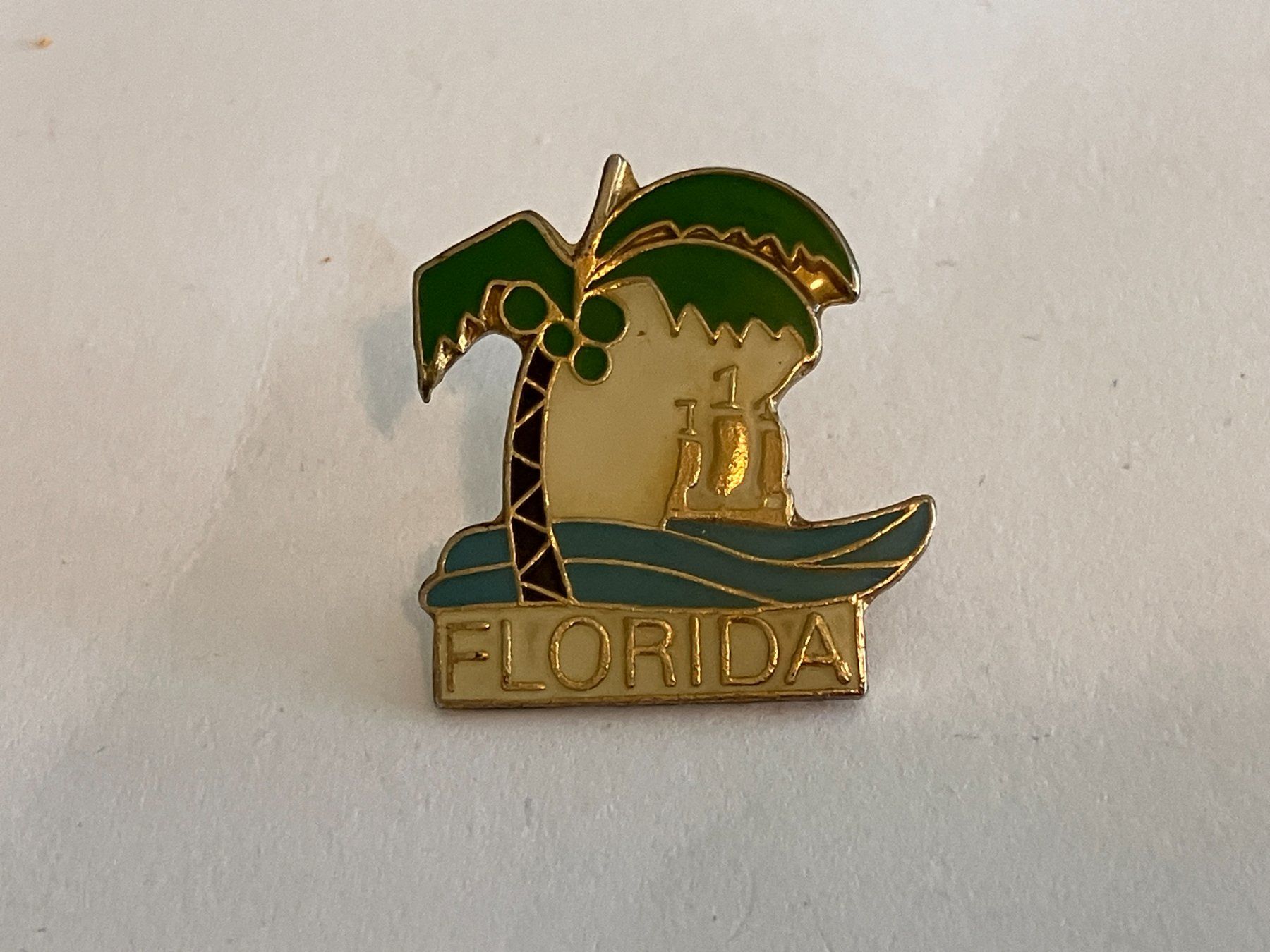 Placchette & Badge: 1 Pin Florida – Usato da Basel venduto da djwwpp