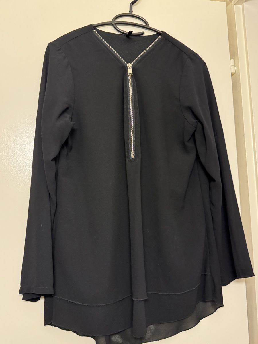 Blusen: Blouse – Gebraucht aus Grand-Lancy von Didine015