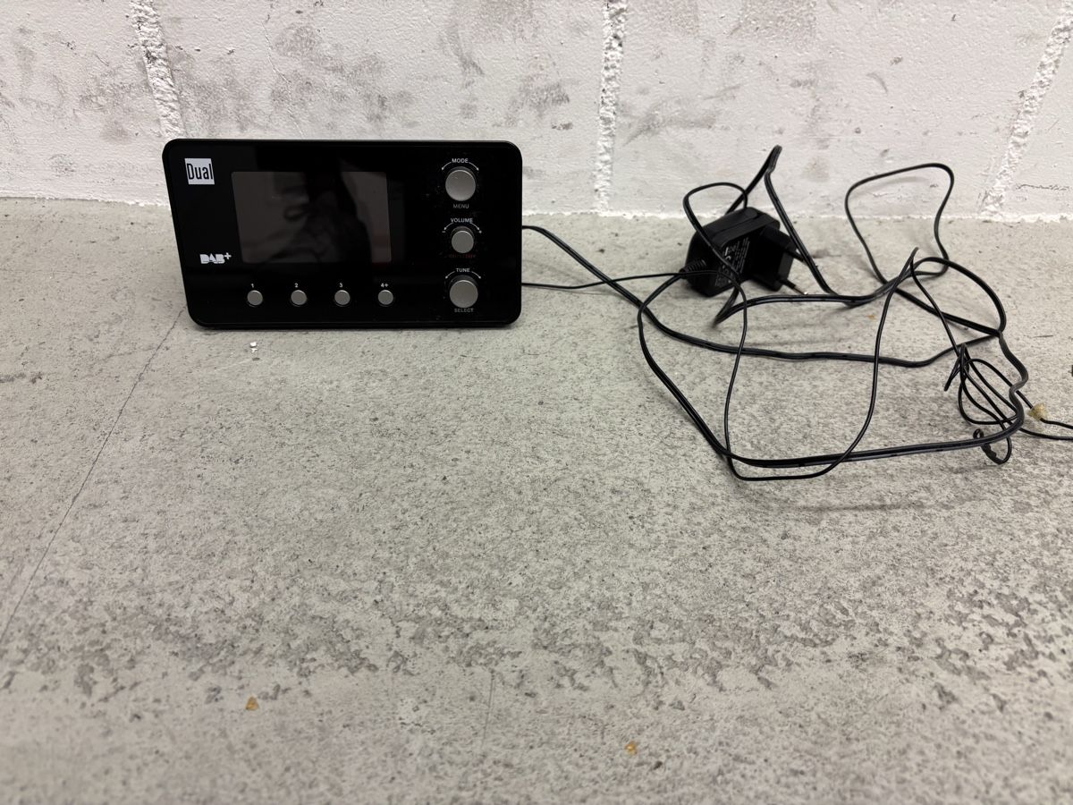 Dual Radios: DAB Radio – Gebraucht aus Wimmis von Soccerfanshop 1