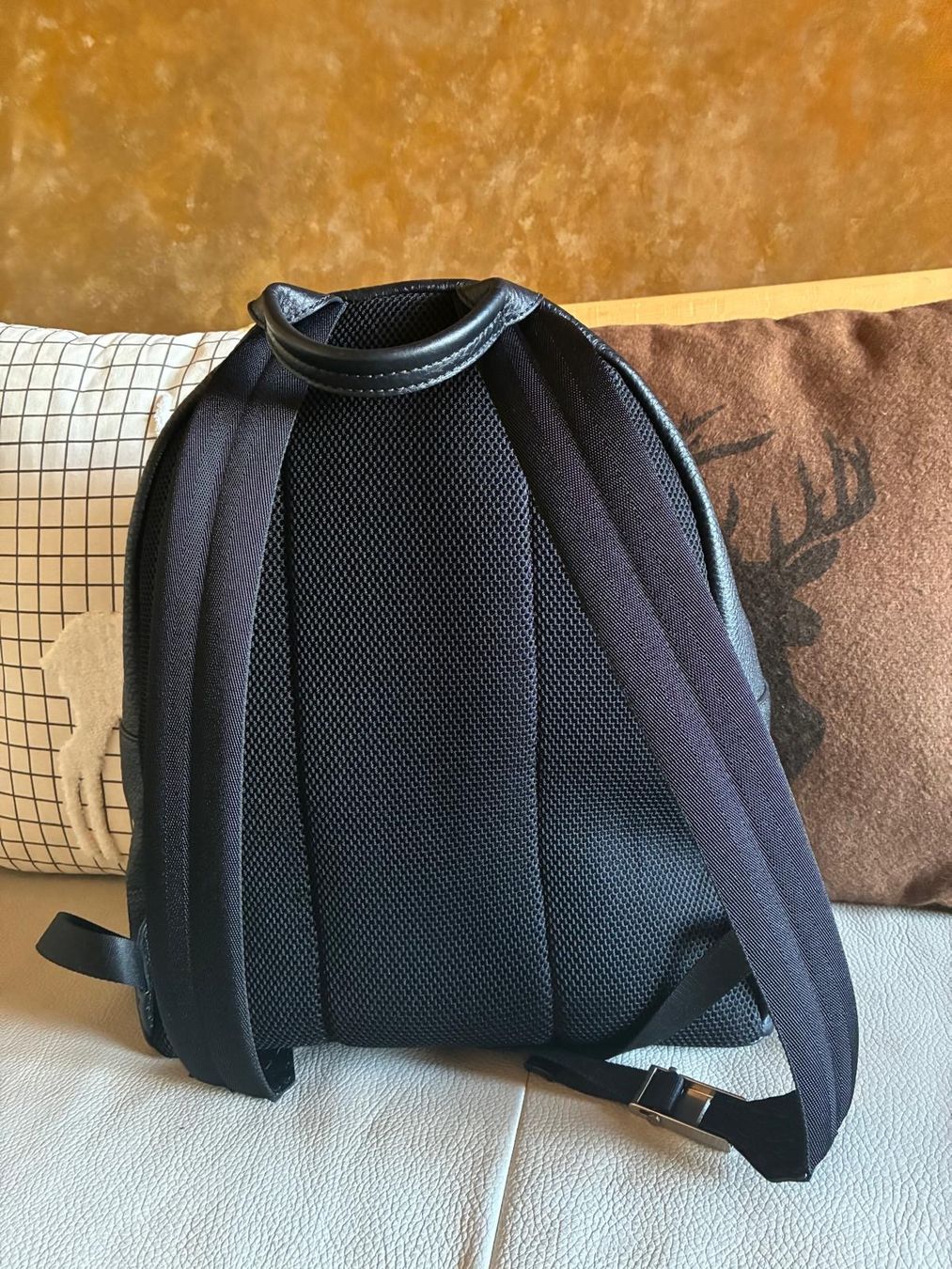 Fendi Zaini: FENDI – Nuovo (secondo la descrizione) da Rümlang venduto da har_z6qv 8