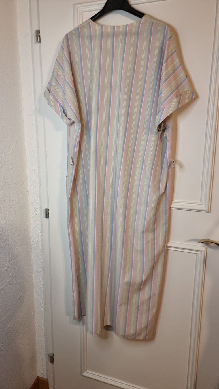 Kleider: Vintage Kleid Größe 2XL – Gebraucht aus Wald ZH von Martin79 3