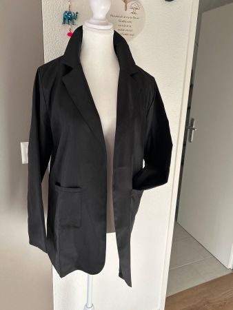 Jacke schwarz ohne Knöpfe Gr. XL