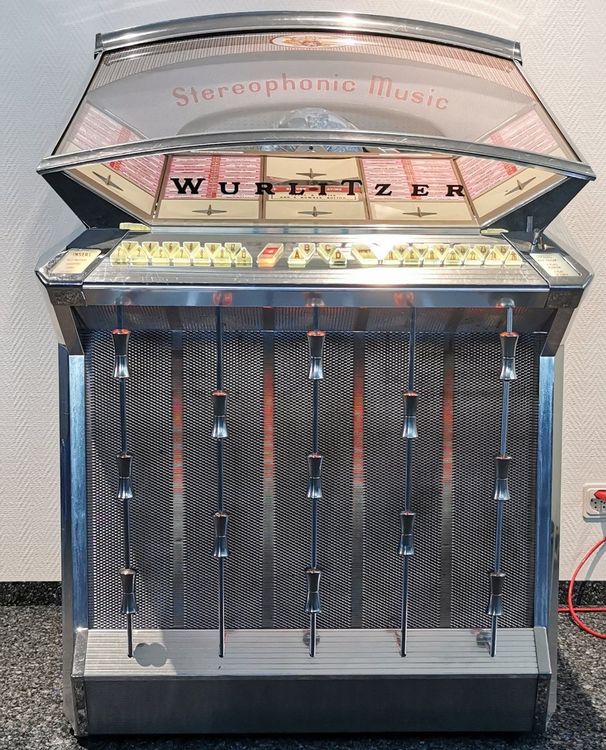 Musikbox Wurlitzer 2504 (Usato) a Geroldswil per CHF 4900 – solo ritiro ...