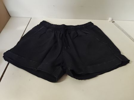 Short, in schwarz, Gr. L, für Damen, neu. (nov410)