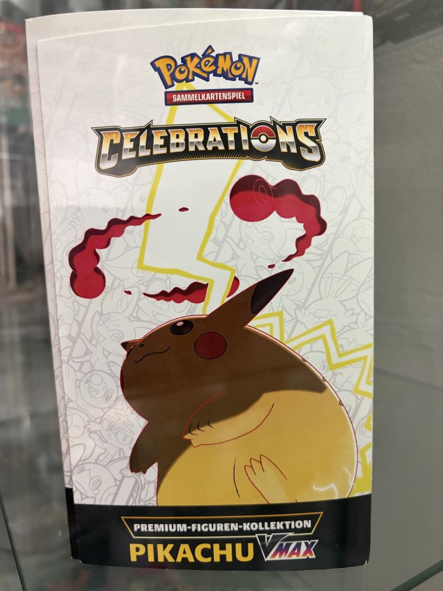 Pokémon Sammelbilder & Trading cards: Celebrations Pikachu Kollektion – Neu (gemäss Beschreibung) aus Zürich von Poke_Ape 3