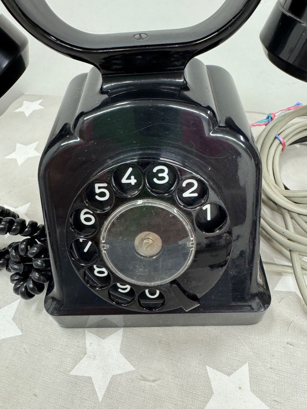 Telefoni: Altes Telefon als Deko – Usato da Rafz venduto da Powacaddy 1