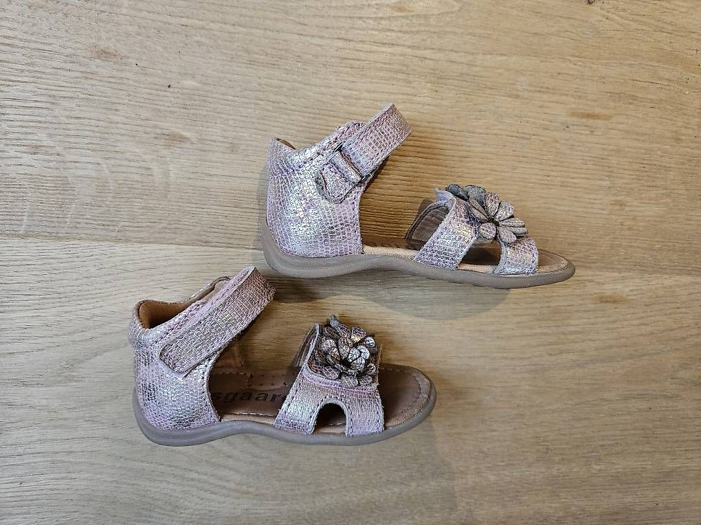 Scarpe per ragazze: Sandalen Bisgaard Gr. 22 – Usato da Hüntwangen venduto da Hensi1 1