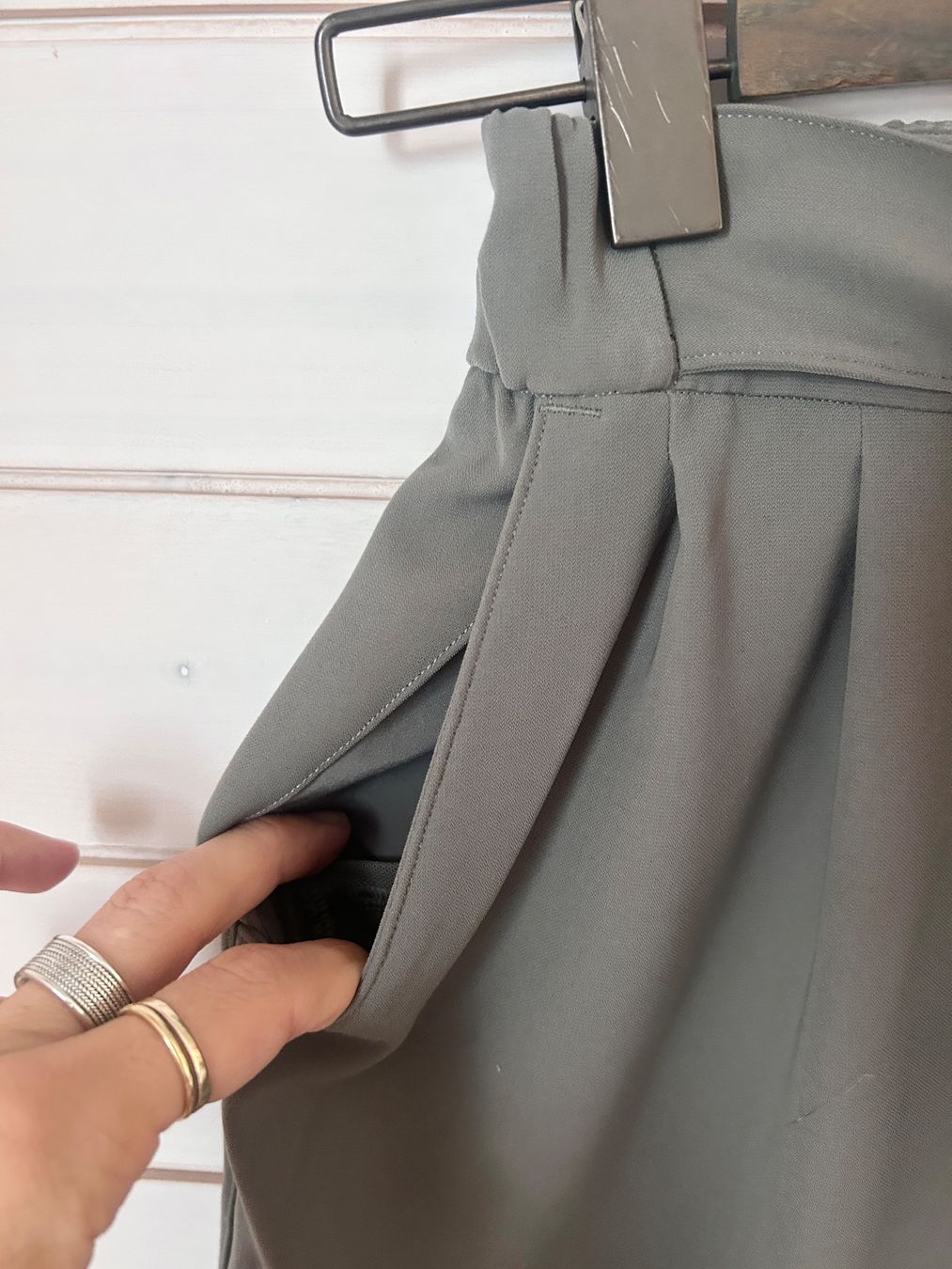 Pantaloni: Lululemon Culotte - Gr. XS – Usato da Illnau venduto da Monkky 3