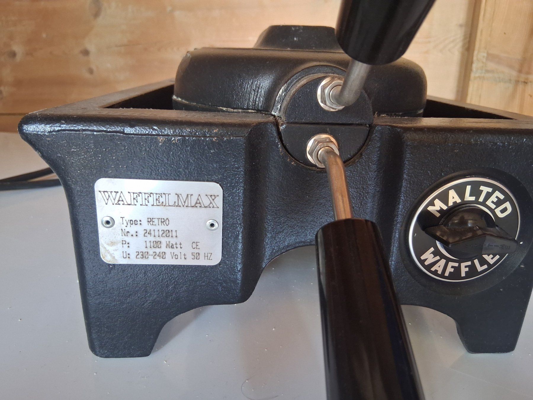 Elettrodomestici da cucina: Waffeleisen Retro – Usato da Oberwil im Simmental venduto da schicolady 1