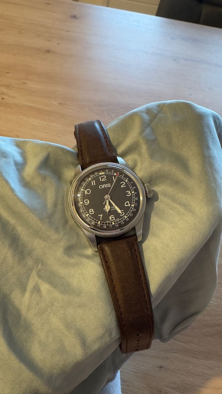Oris Montres: Oris Big crown pointer date – D'occasion à Courgenay par pau_r96y 3