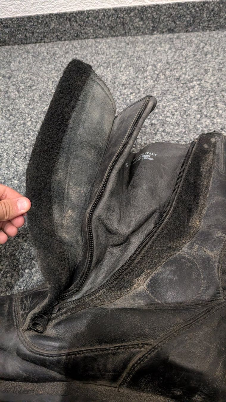 Herrenschuhe: Schwarze Motorradschuhe Grösse 47 – Gebraucht aus Frauenfeld von mf2_yb66 2