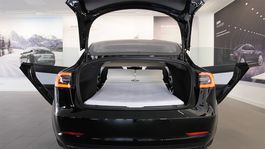 Tesla DreamCase-Matratze für das Model 3: Neu und Unbenutzt.