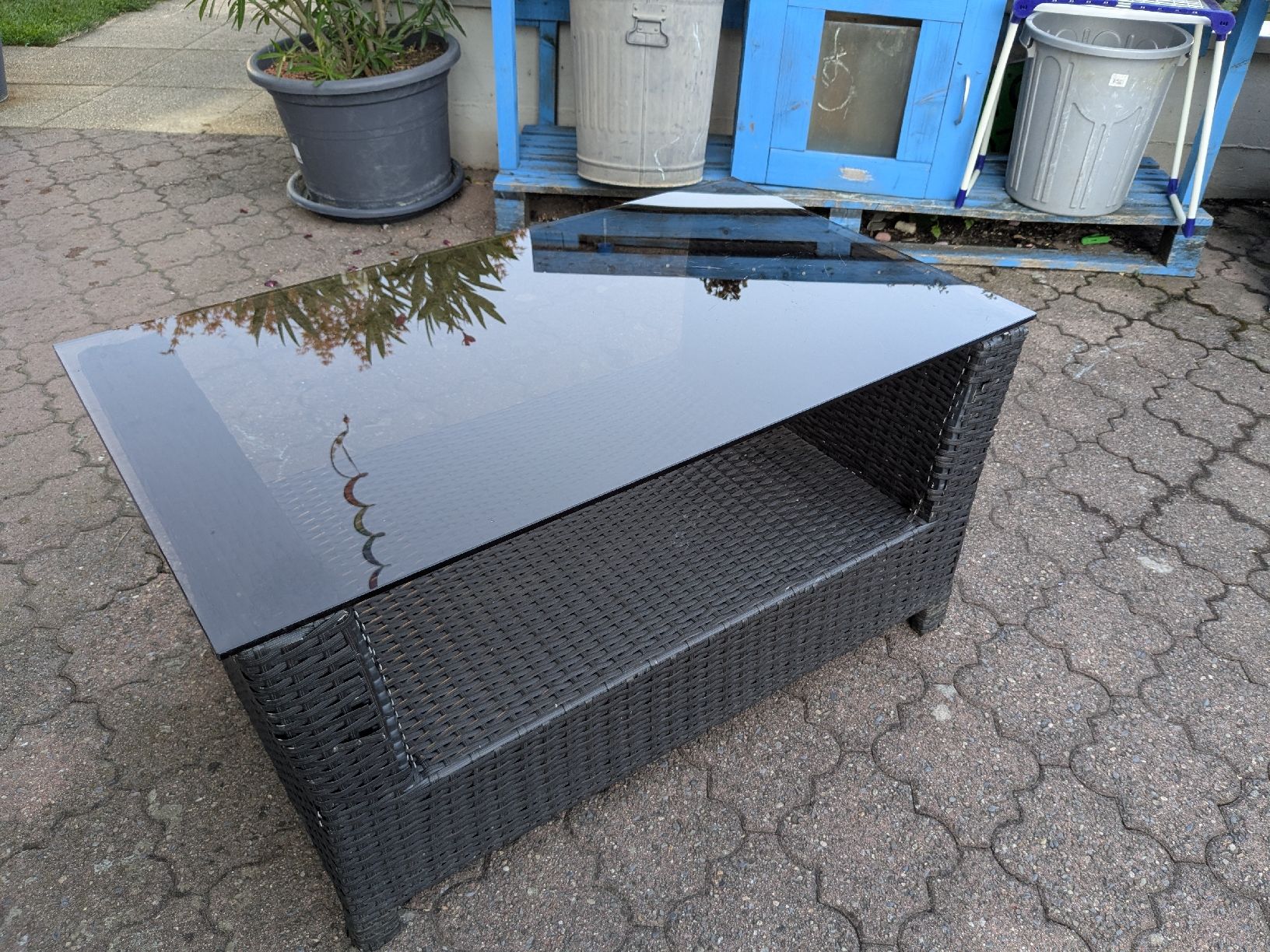 Tables: Gartentisch Loungetisch – D'occasion à Merlischachen par menzero 1