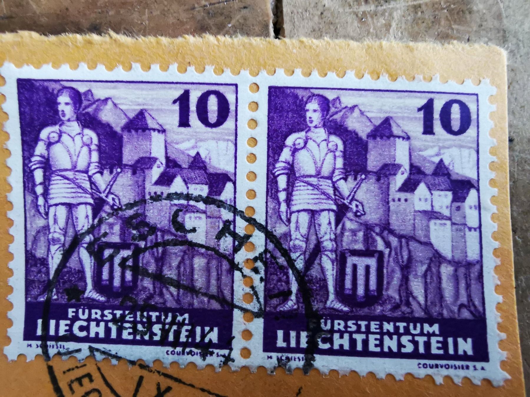 Tutti i francobolli: FL 128 Abart:hell und dunkel – Usato da Wangen venduto da Abartix 1