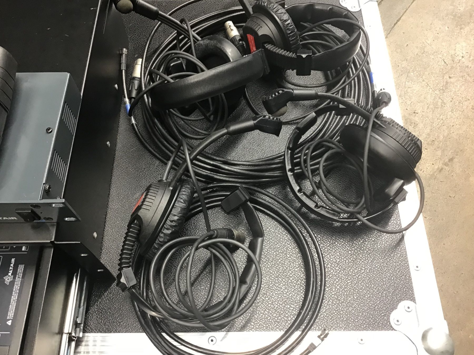 Funktechnik: Funk Intercom System Altair – Gebraucht aus Leuggern von stagem 4