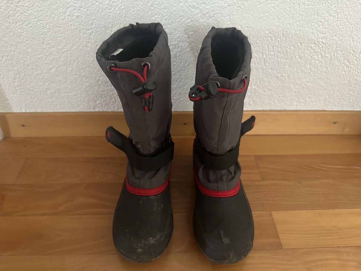 Kamik Scarpe per ragazzi: Kamik winter boots size 35 used – Usato da Büren an der Aare venduto da bradlee512 1