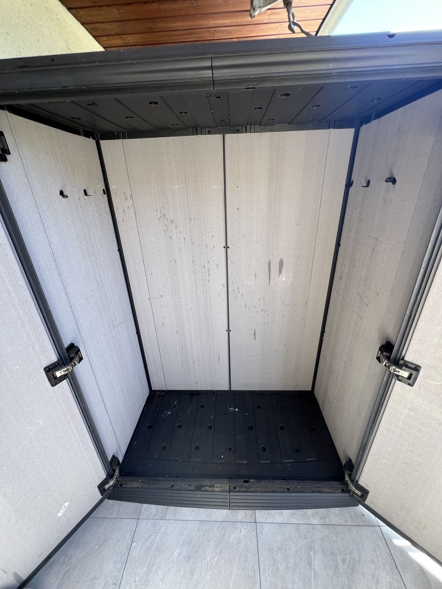 Keter Box contenitori: Keter Geräteschrank – Usato da Oensingen venduto da _oli_1985 2