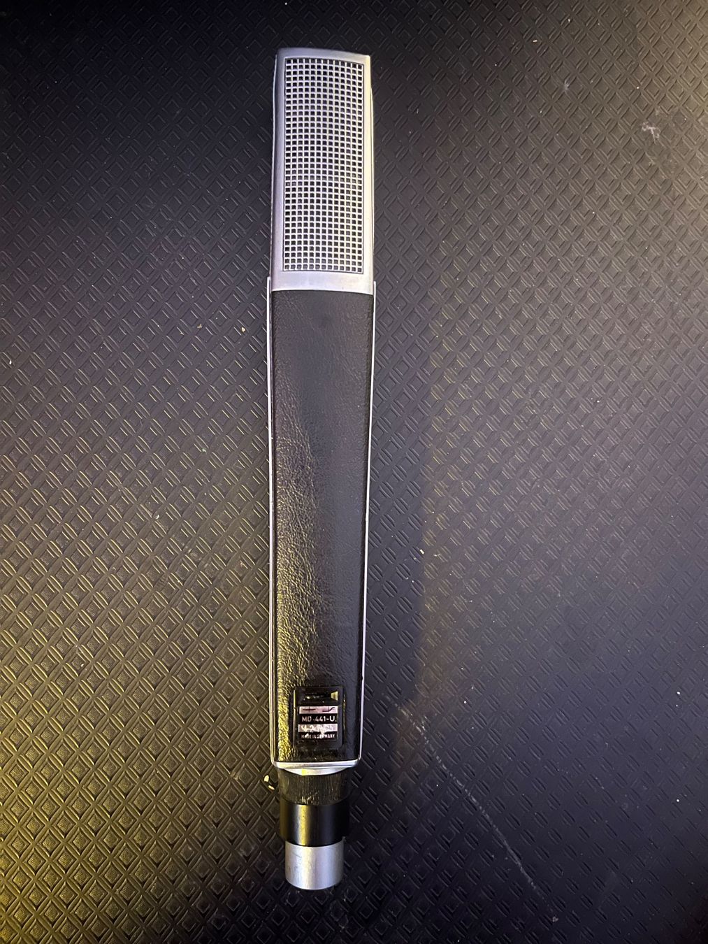 Sennheiser Microfoni: Sennheiser MD 441-U Dynamisches Nierenmikrofon – Usato da Basel venduto da gre_7qc2