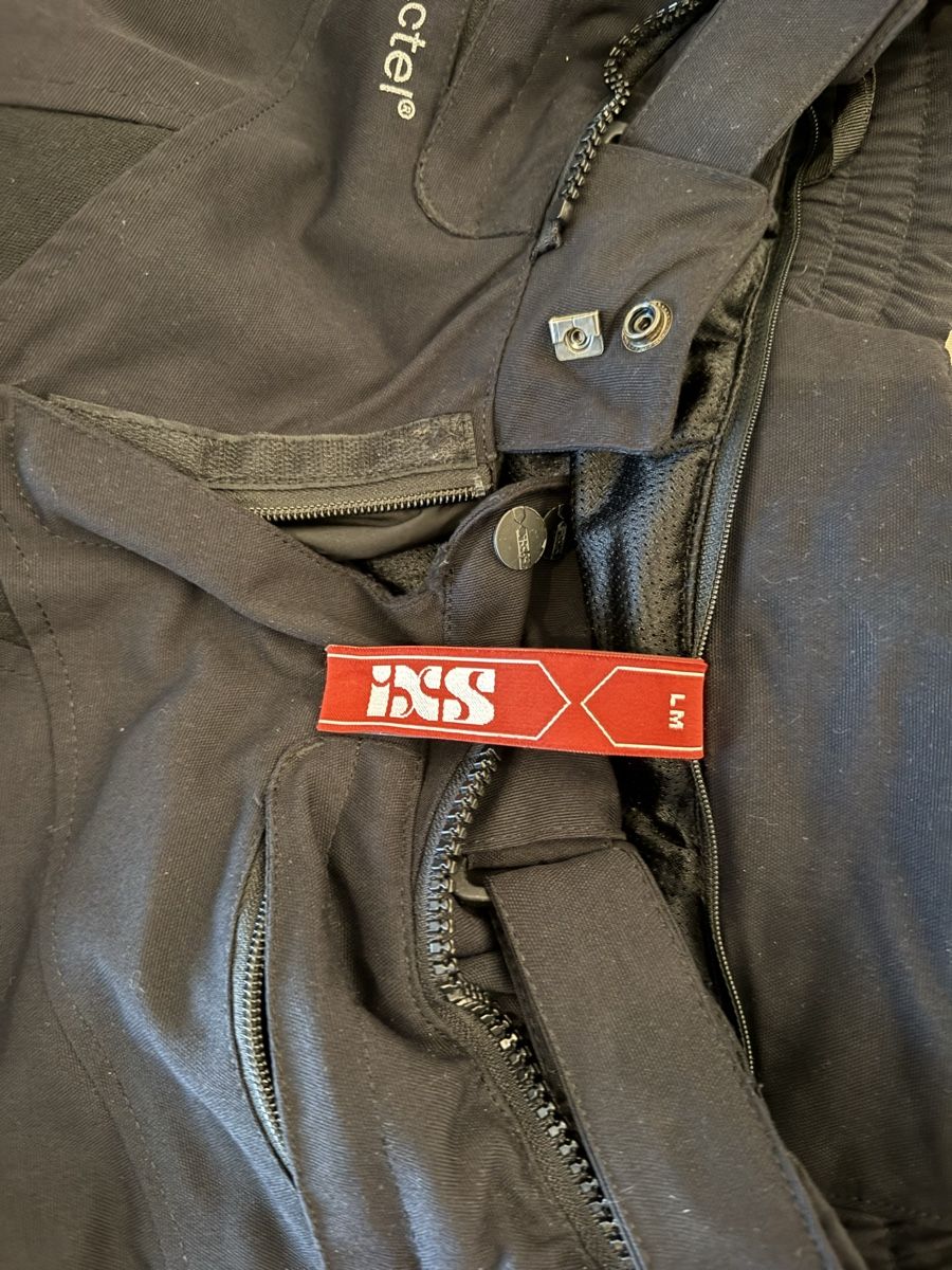 IXS Pantaloni: IXS Motorradhose – Usato da Uznach venduto da nic_tq8d 1