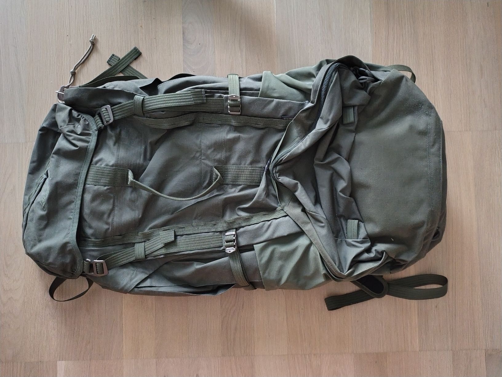 Lundhags Rucksäcke: Lundhags Rucksack 75 L Backpack – Neu und originalverpackt aus Regensdorf von szo_xjg5