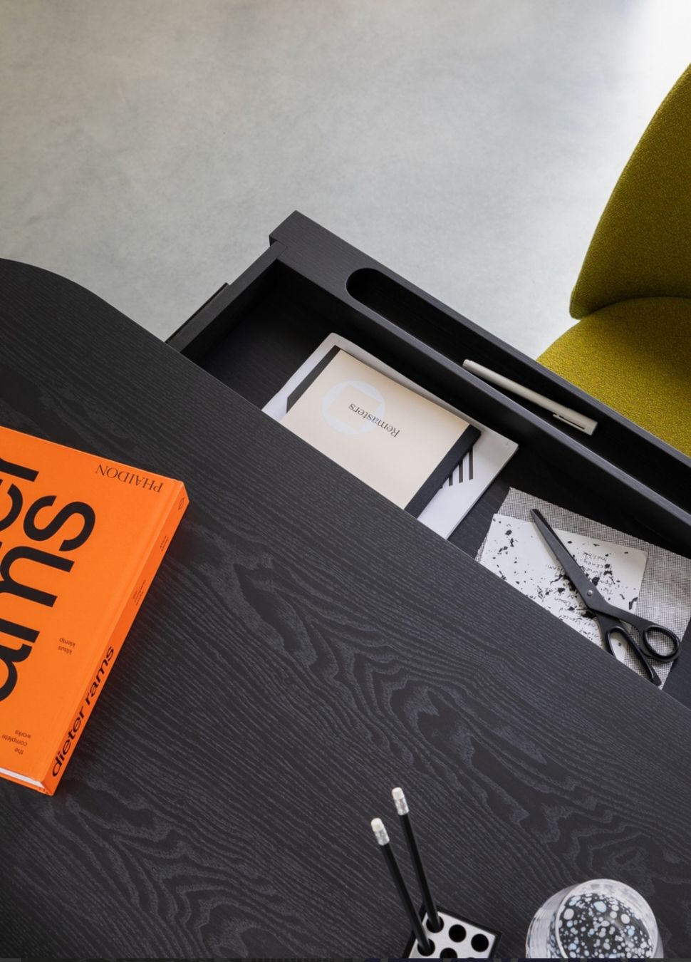 Schreibtische: JUMBO desk Miniforms – Gebraucht aus Zürich von DrODrMo 3