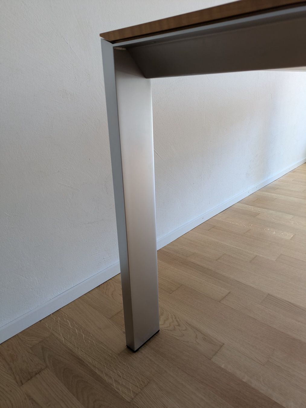 Willisau Tische: Willisau Tisch – Gebraucht aus Zürich von chukye 4