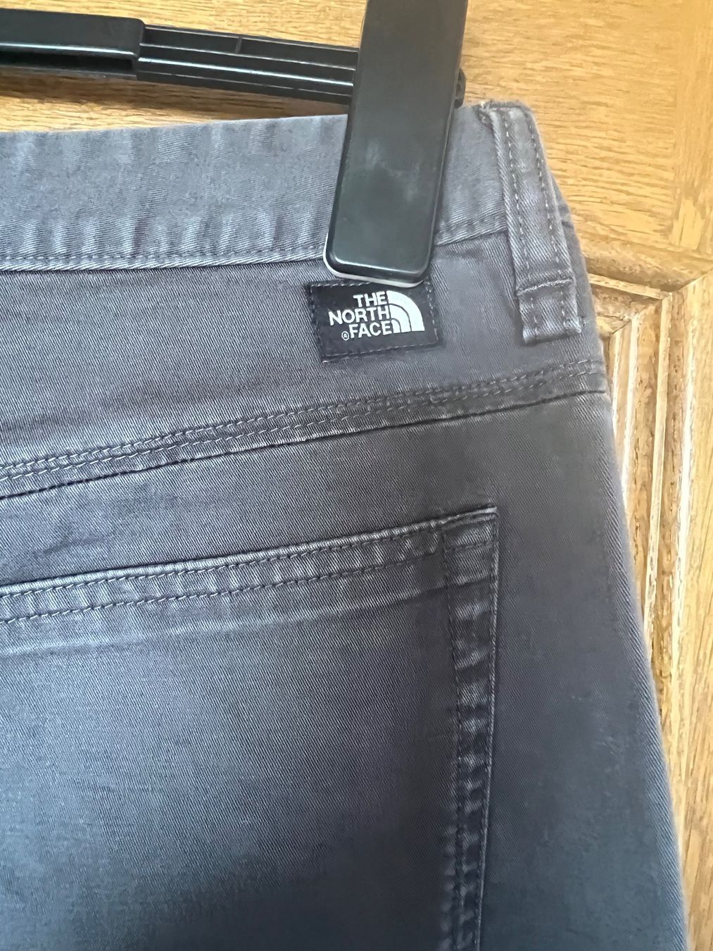 North Face Pantaloni: The North Face Herren Hose – Usato da Chur venduto da van_hnc6 2