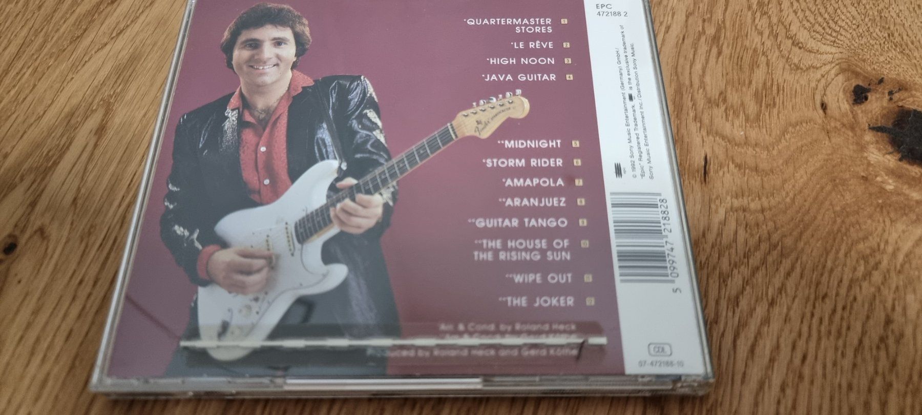 CD: CD: Ricky King - golden guitar hits – Usato da Lachen SZ venduto da allesweg78 1