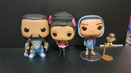 3 Funko Pops
