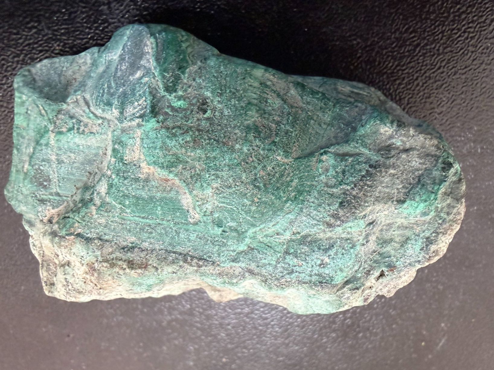 Mineralien & Heilsteine: Malachit, Namibia (3.29) – Neu (gemäss Beschreibung) aus Muri b. Bern von Gemmes