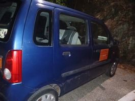 Opel Agila 12