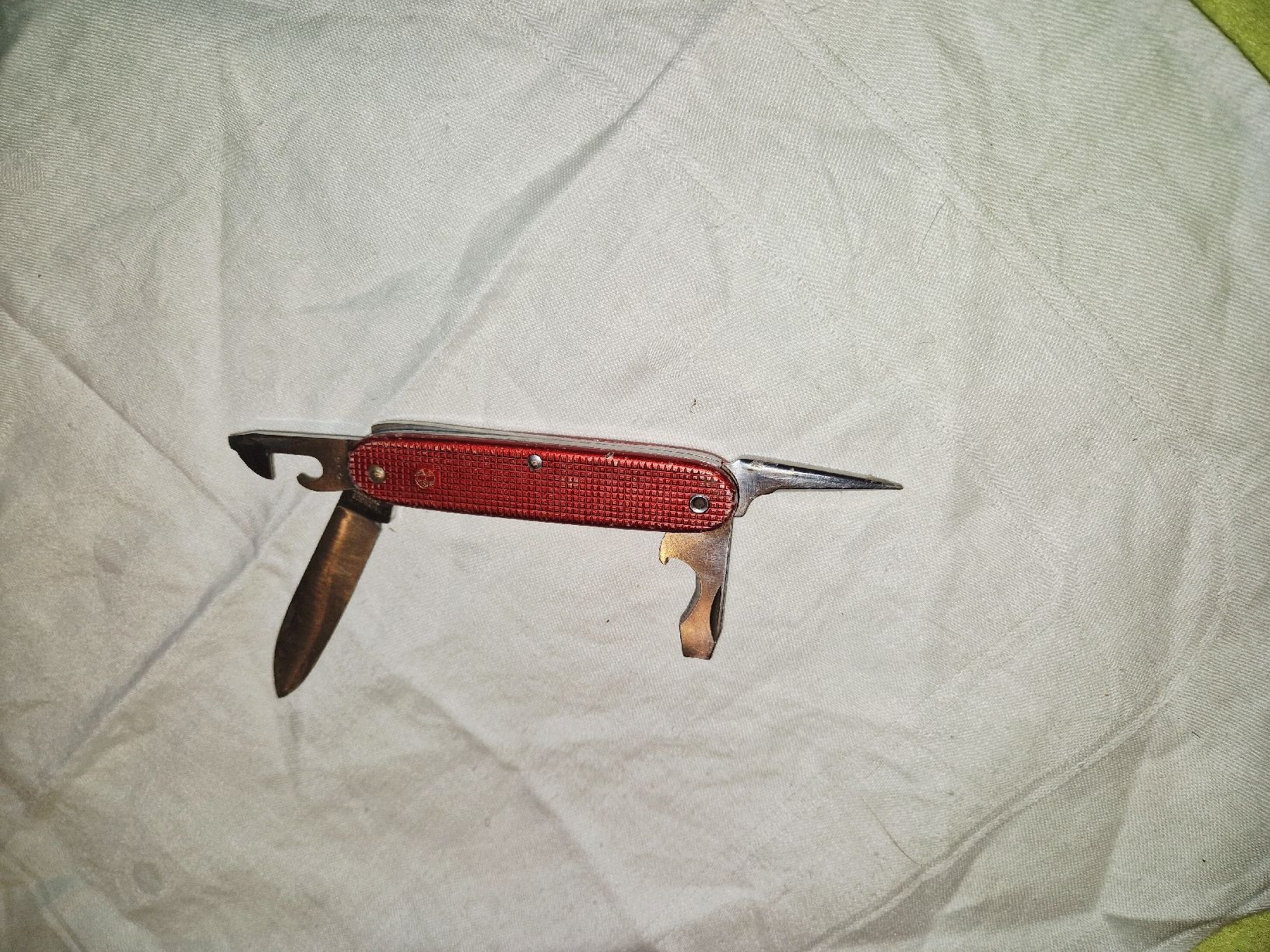 Wenger Taschenmesser: Wenger Delemont rotes Sackmesser.64. – Gebraucht aus Willisau von mar_j55v 2