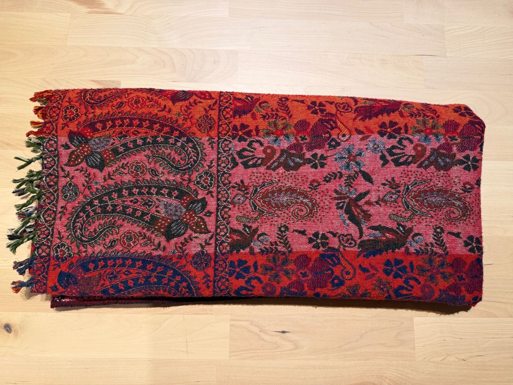 Foulard & Sciarpe: Paisley Woll Schal – Usato da Thun venduto da Astralbern