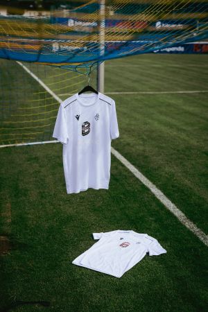 Trikot FCB x Bitpanda | Xherdan Shaqiri