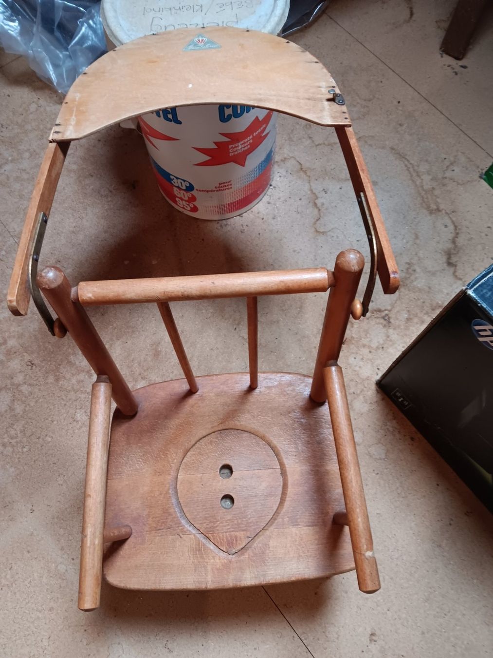 Sedie: Antiker Babystuhl – Usato da Homburg venduto da 731955 2