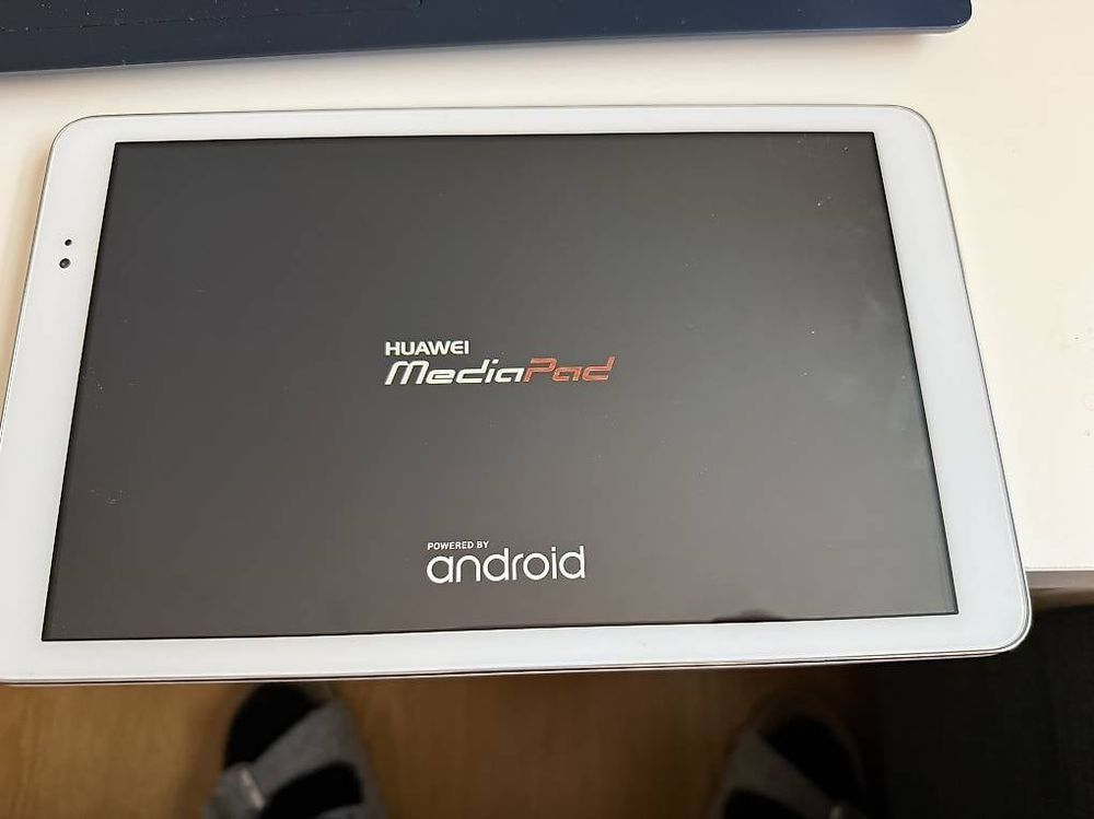 Huawei Tablet PC: Ein Tablet von Huawei – Gebraucht aus Zürich von Mousie