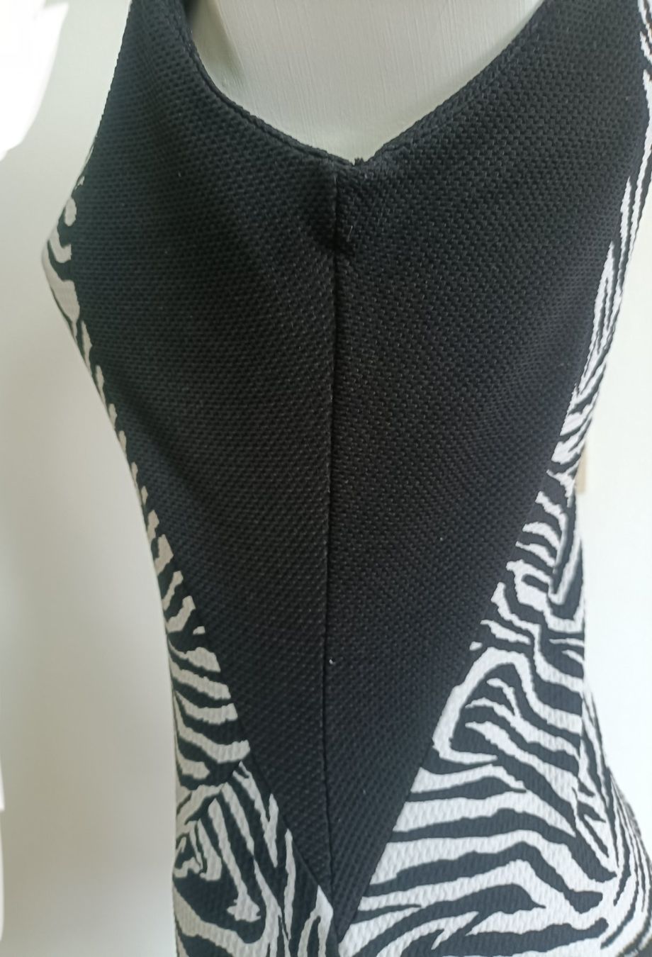 Vestiti: Kleid Zebramuster – Nuovo (secondo la descrizione) da Lugano venduto da riccardo012 4