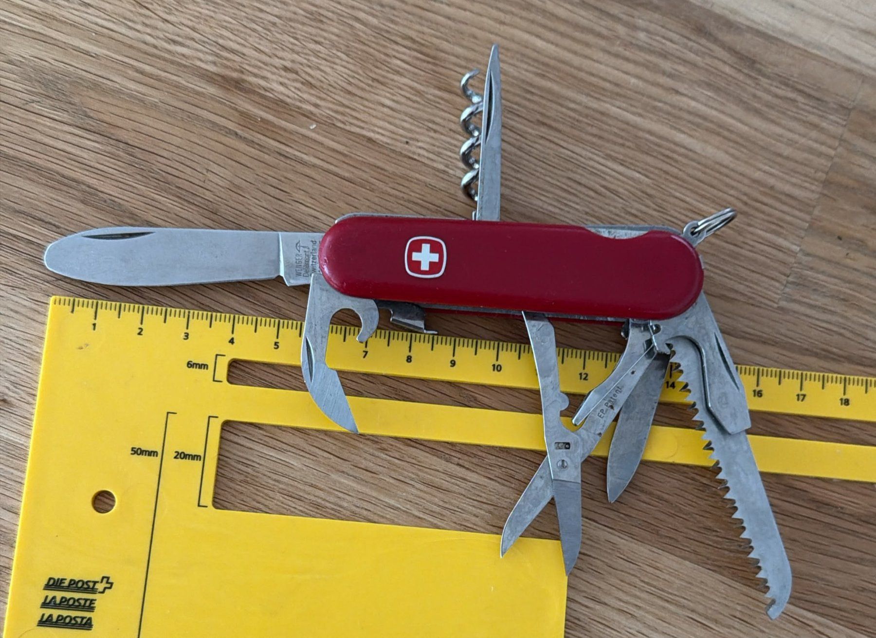 Wenger Taschenmesser: WENGER TASCHENMESSER – Gebraucht aus Zürich von Frei-Occasionen 4
