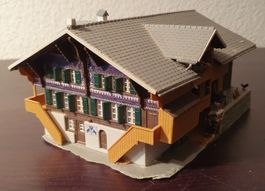 HO: HAUS
