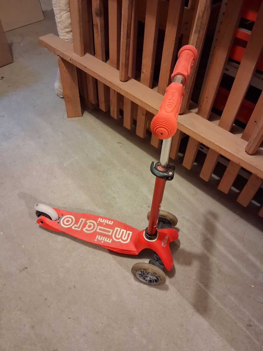 Kickboard: Trottinett Micro mini deluxe mit LED – Usato da Schlieren venduto da Mariel1985 1