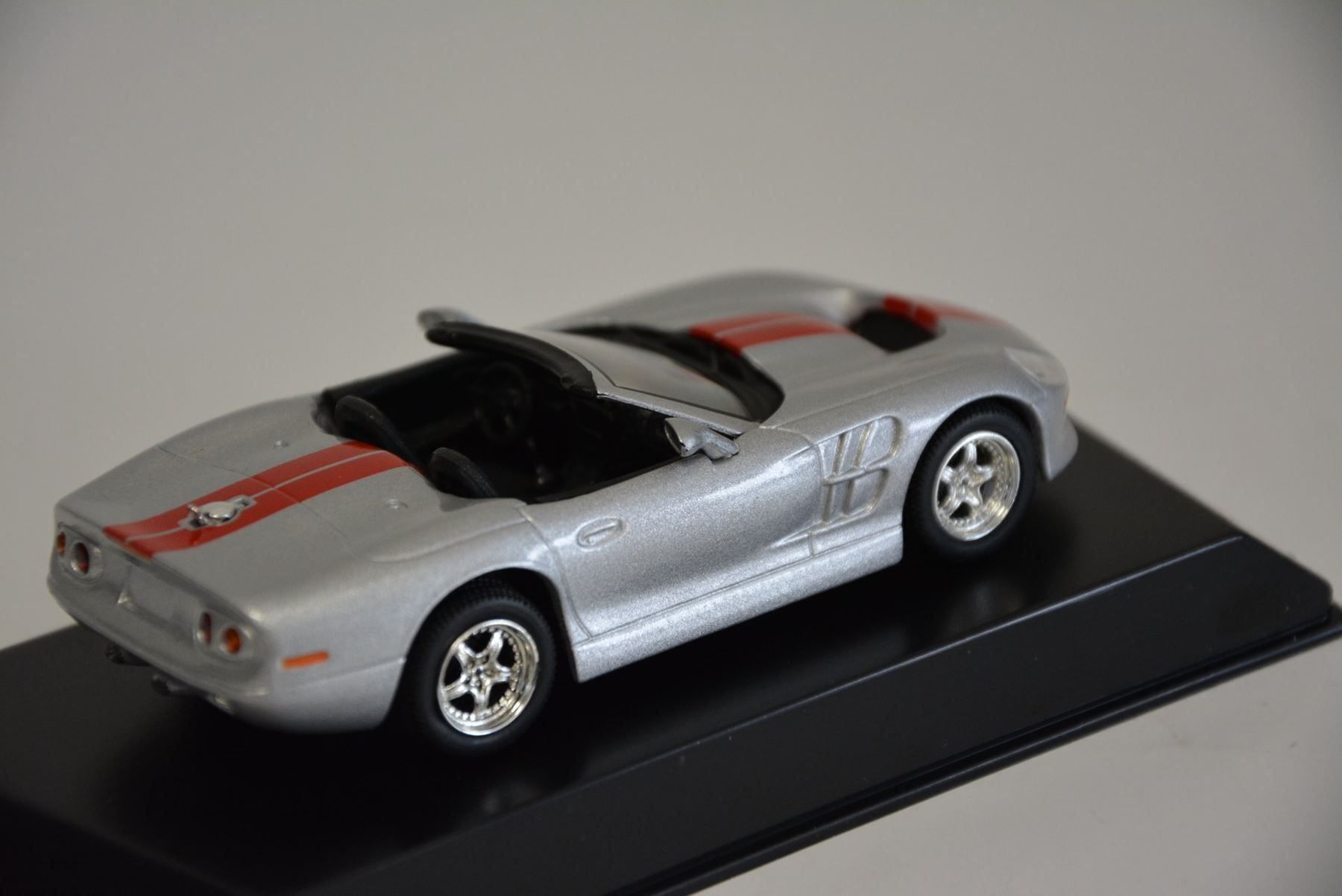 Voitures modèles: Shelby Series 1 1998 , 1:43 – Neuf (Voir description) à Goldach par Feivel9 3