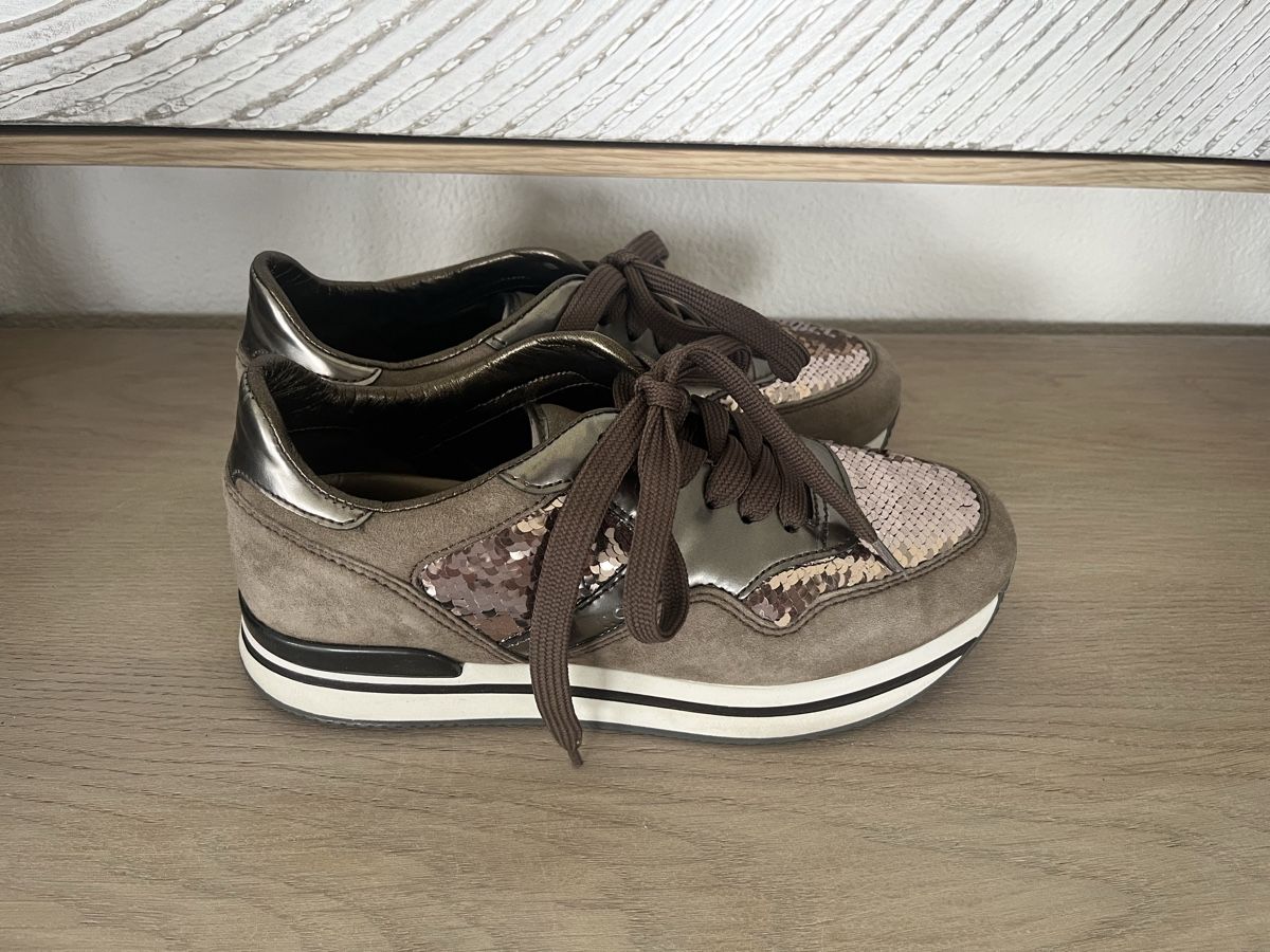 Hogan Scarpe da donna: HOGAN Sneaker Taupe Gr 36 NP: 320-. – Usato da Immensee venduto da Panchi4