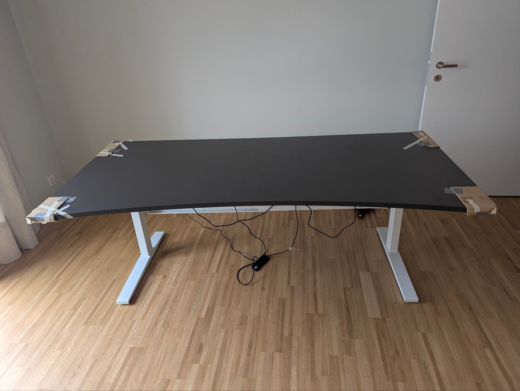 Schreibtische: Tischplatte 200cmx92cm anthrazit/grau – Gebraucht aus Aarau von florin_vc9b 2