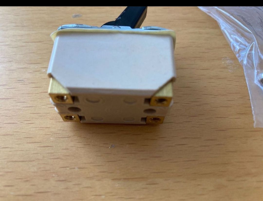 Interruttori: Kipschalter Metabo,Bosch  0045.5310 – Nuovo (secondo la descrizione) da Reichenbach i.k. venduto da Bcarlos 1