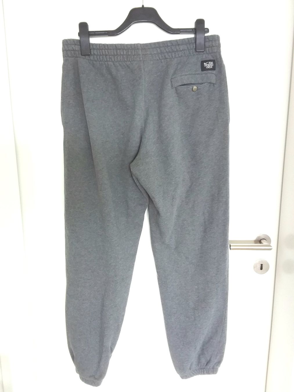 Nike Pantalons: NIKE Trainerhose Gr M – D'occasion à Uitikon Waldegg par Risibisi7 1