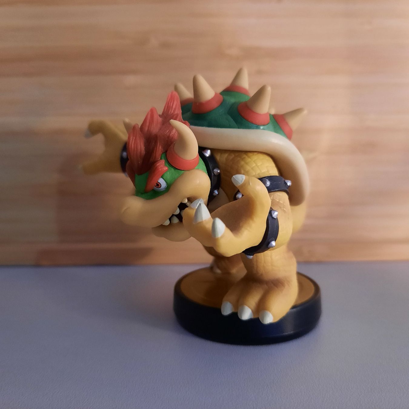 Nintendo Giochi: amiibo Bowser – Usato da Münchenstein venduto da 2DGames 1