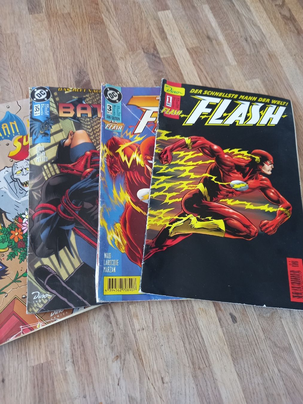 Comics: Flash und Batman Comics von 1996 – Gebraucht aus Murgenthal von crazy-joe-decor