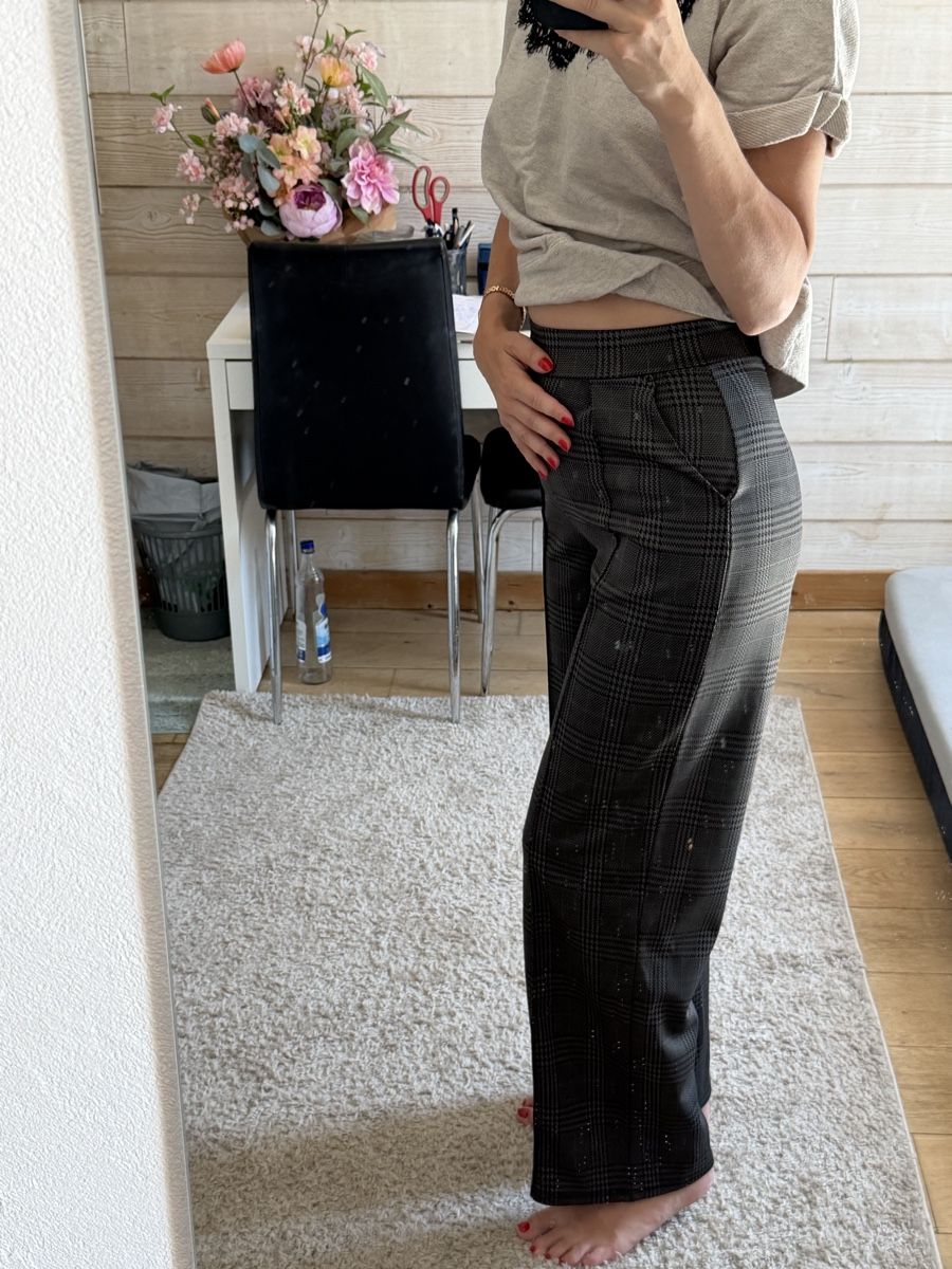 H&M Pantaloni: New H&M trousers – Nuovo e nell'imballaggio originale da Pully venduto da vik_2mrb 1